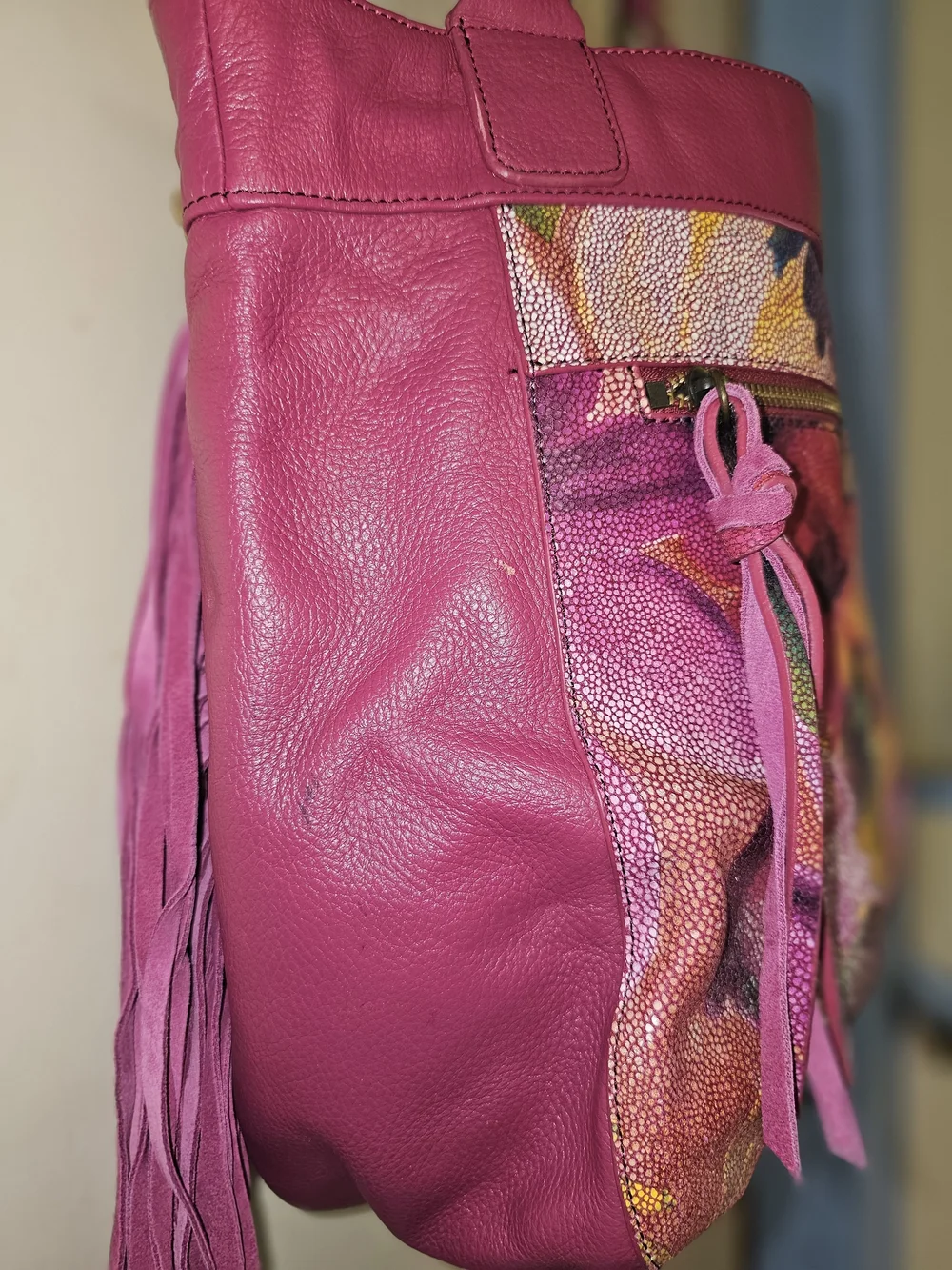 Shariff! RARE! Vintage! Made in New York Pink Floral Fringe shoulder bag